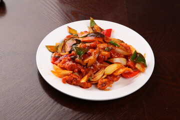 fried shrimps and spicy chill sauce