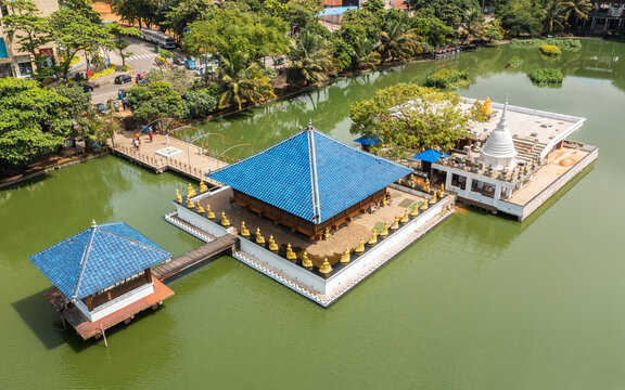 Gangarama Sima Malaka Buddhist temple in Colombo