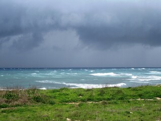 Gewitter in Paphos auf Zypern am Meer
