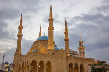 Fototapeta premium Rafik Hariri Mosque, Mohammad Al Amin Mosque 