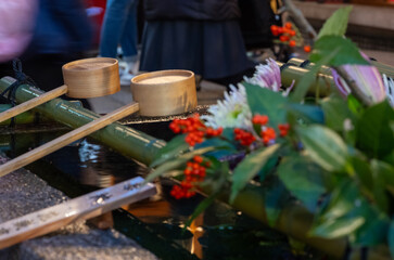 wash the hands and flowers in temple