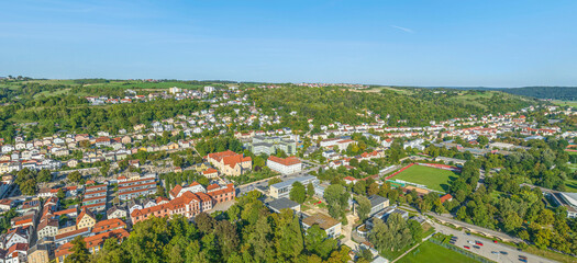 Eichstätt, Bischofssitz und Universitätsstadt im oberbayerischen Altmühltal, Blick auf die...