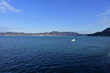 クルーズ船から望む瀬戸内海／広島県尾道市