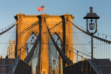 Fototapeta premium Brooklyn Bridge Richtung Manhatten, New York City, USA