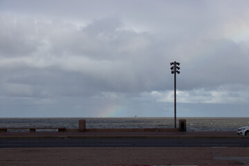 Rambla en d&iacute;a nublado 