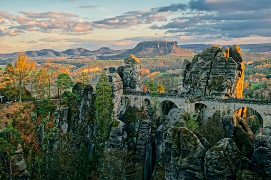 Evening mood, view from the Ferdinandstein to the Bastei bridge and the rock castle Neurathen, Bastei, Lohmen, Saxon Switzerland, Elbe Sandstone Mountains, Saxony, Germany, Europe