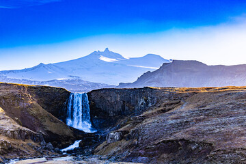 Schöne Landschaft Svödufoss Wasserfall in Island © Baber