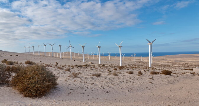 Windpark bei Costa Calma auf Fuerteventura f&uuml;r Windenergie und &Ouml;kostrom der Hotels