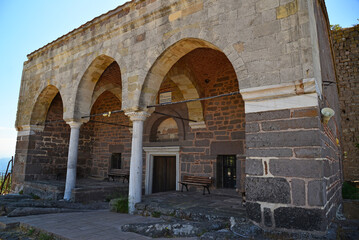 Fototapeta na wymiar Assos Hudavendigar Mosque, located in Canakkale, Turkey, was built in the 14th century.