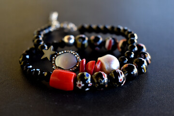 bracelet with beads,coral and pearls