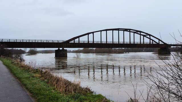 Zoltan Hochwasser in Porta Westfalica 12.2023