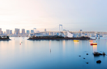 Fototapeta na wymiar Tokyo. Cityscape image of Tokyo, Japan with Rainbow Bridge during sunset.