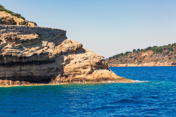 L'isola di Procida in provincia di Napoli. Il mare le case, i vicoli e il set del postino il film di Massimo Troisi