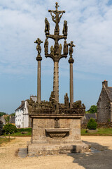 Umfriedeter Pfarrbezirk in Saint-Thegonnec in der Bretagne