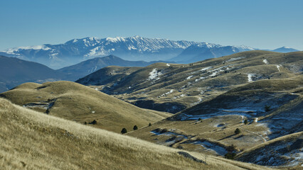 Gran Sasso: Campo Imperatore in un inverno asciutto - Abruzzo