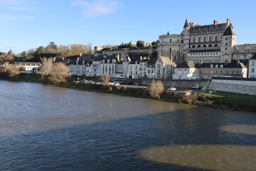 Fototapeta premium Vue d'ensemble de la ville, ville de Amboise, département de l'Indre et Loire, France