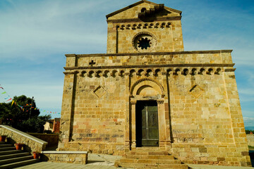 L'antico borgo di Tratalias con la bella Basilica di Santa Maria di Monserrato edificata in stile romanico pisano.Sulcis Iglesiense Sardegna Italy