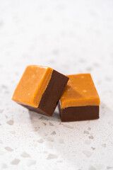 Caramel fudge