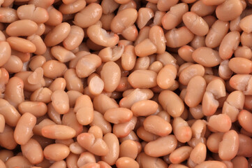 Haricots blancs cuits en gros plan.