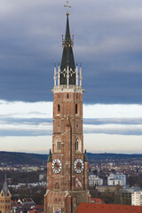 Backsteinturm der Martinskirche (Landshut)