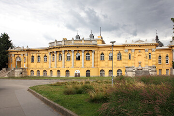 Fototapeta na wymiar The Szechenyi Thermal Bath, Budapest Hungary