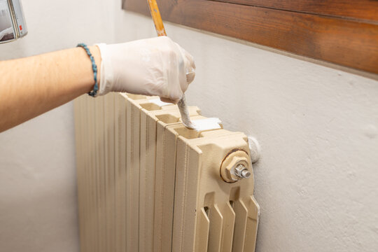 dipingere il termosifone