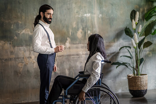 Inclusive Professional Dialogue at Workplace