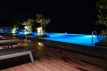 Swimming Pool at Night - ナイトプール イメージ  © Eric Akashi