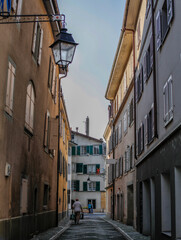 Fototapeta na wymiar Rue des Trois-Suisses à Morges