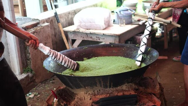 Jenang or Dodol, traditional Indonesian food