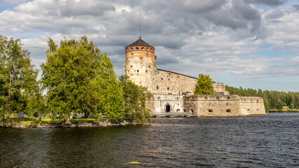 Burg Olavinlinna in Savonlinna, Finnland - 700580864