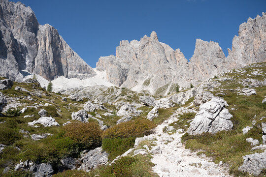 View of Dolomites mountains on the way from Bertih&uuml;tte to Laghetto Popera. Padola, Italy, Europe. 