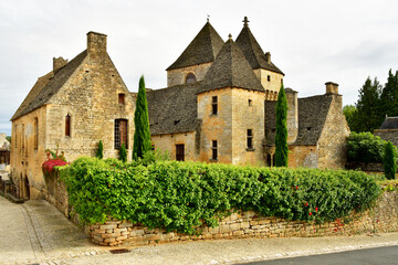 Fototapeta na wymiar Saint Genies; France - october 7 2023 : the manor