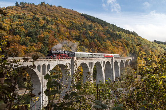 03 1010 auf dem Viadukt in Willingen