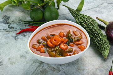 Thai red curry with prawn