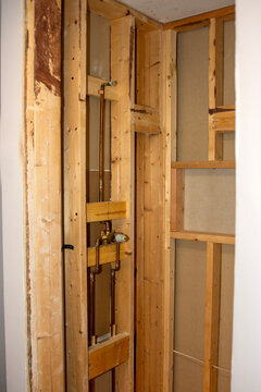 E Bathroom Bare Shower New Plumbing