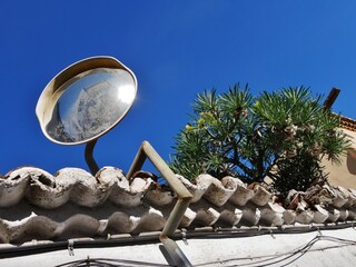 Spiegel an der Straße in Santa Cruz La Palma