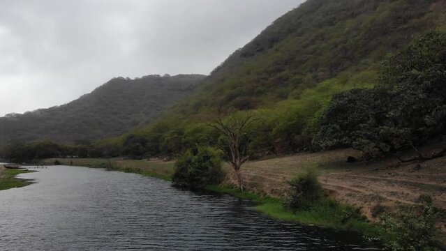 Wadi Darbat, with rain drops and green mountains