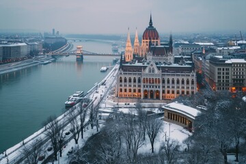 Obraz premium A scenic view of a city with a bridge spanning over a flowing river. This image captures the beauty and architecture of the cityscape.