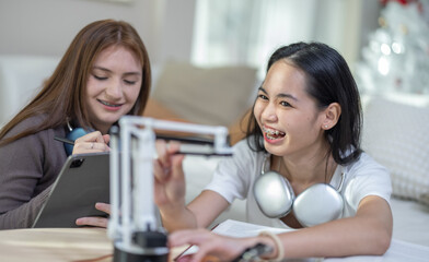 College students use STEM robot for hands-on learning, merging engineering, problem-solving at home