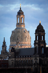 Fototapeta na wymiar Blick auf die Frauenkirche in Dresden