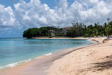 View of Paynes Bay Beach (Barbados).