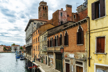 Fototapeta na wymiar Side canal of the Grand Canal, Venice, Veneto, Italy