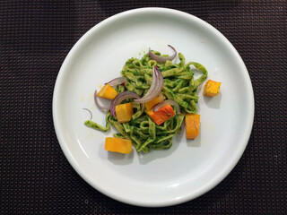 Spinach pasta with squash