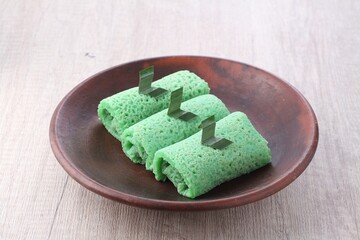 kue dadar gulung is indonesian cakes
