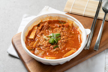 Kimchi stew, meat, ham, spam, kimchi, stew, Korean