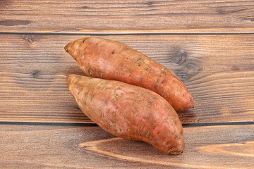 Sweet raw batat for cooking