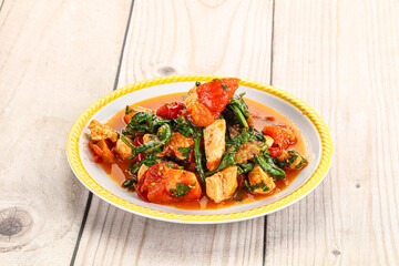Chicken with tomato and spinach