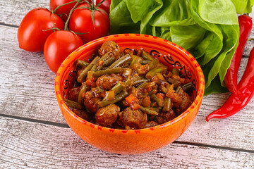 Meatball with vegetables and spices