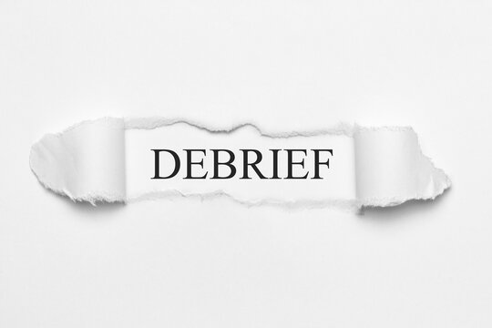 debrief	